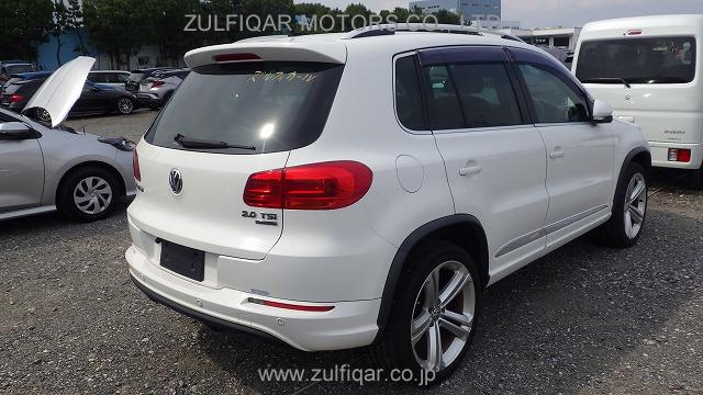 VOLKSWAGEN TIGUAN 2013 Image 4