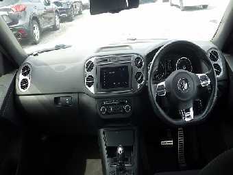 VOLKSWAGEN TIGUAN 2013 Image 5