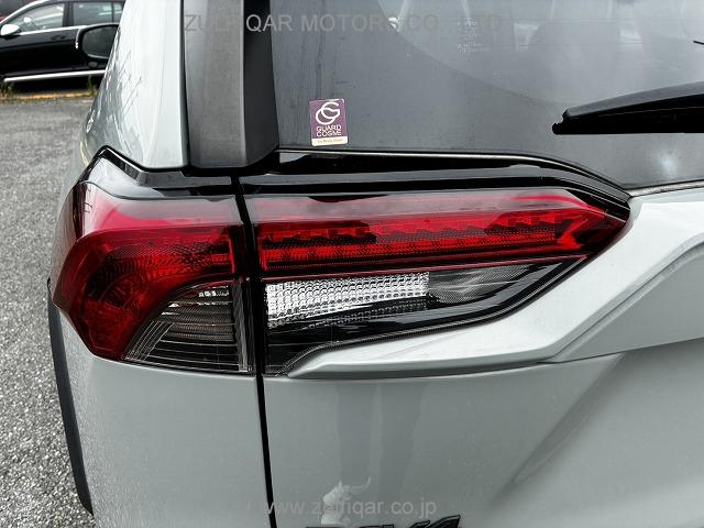 TOYOTA RAV-4 2022 Image 11