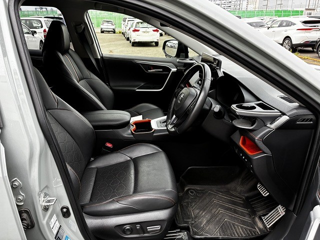 TOYOTA RAV-4 2022 Image 19