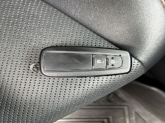 TOYOTA RAV-4 2022 Image 27