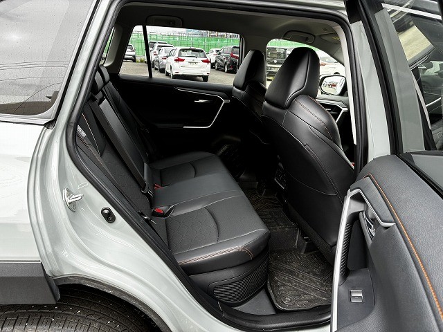 TOYOTA RAV-4 2022 Image 30
