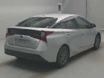 TOYOTA PRIUS 2019 Image 2