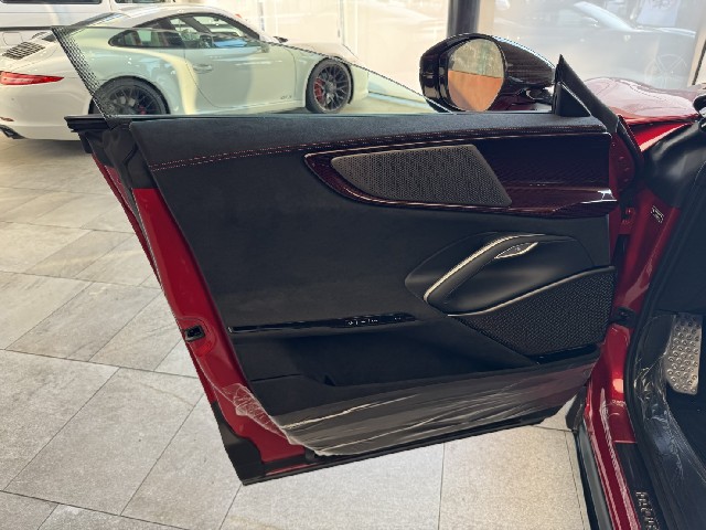 FERRARI PUROSANGUE 2025 Image 22