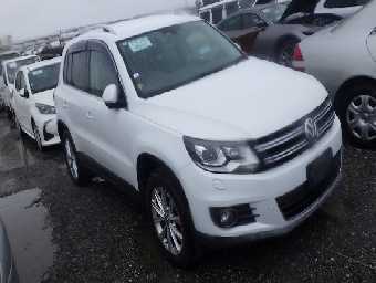 VOLKSWAGEN TIGUAN 2014 Image 2