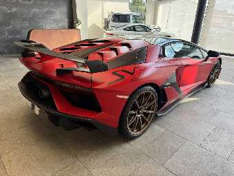 LAMBORGHINI AVENTADOR SVJ 2021 Image 13
