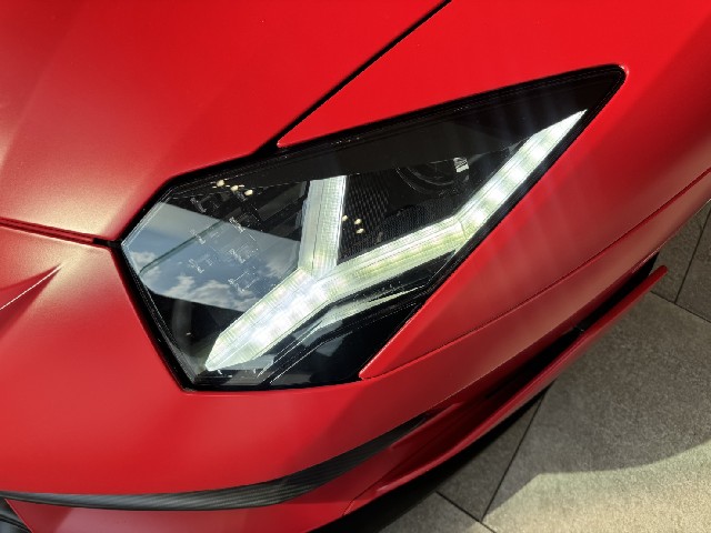 LAMBORGHINI AVENTADOR SVJ 2021 Image 32