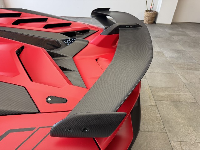 LAMBORGHINI AVENTADOR SVJ 2021 Image 34