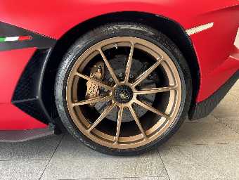 LAMBORGHINI AVENTADOR SVJ 2021 Image 40