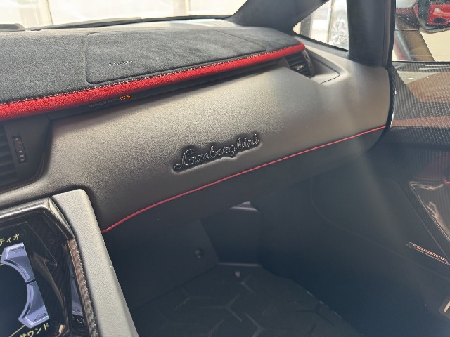 LAMBORGHINI AVENTADOR SVJ 2021 Image 58