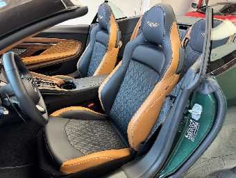ASTON MARTIN DB12 2024 Image 19
