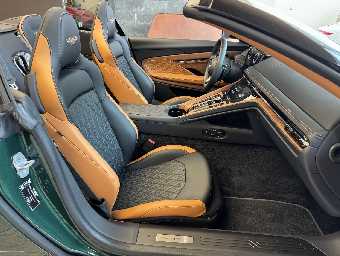 ASTON MARTIN DB12 2024 Image 22