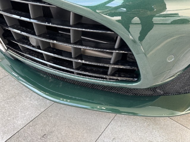 ASTON MARTIN DB12 2024 Image 33