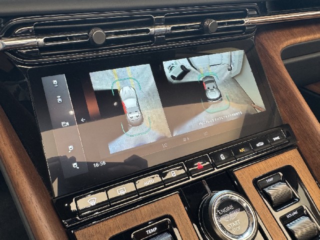 ASTON MARTIN DB12 2024 Image 65