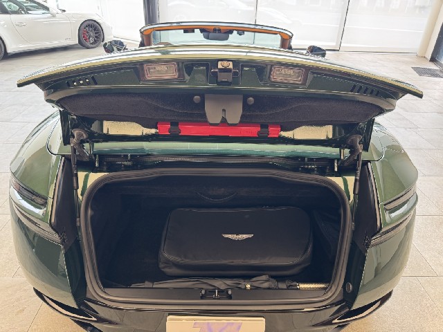 ASTON MARTIN DB12 2024 Image 67