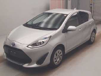 TOYOTA AQUA 2021 Image 1
