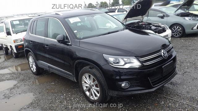 VOLKSWAGEN TIGUAN 2014 Image 2