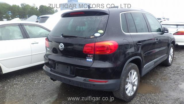 VOLKSWAGEN TIGUAN 2014 Image 3