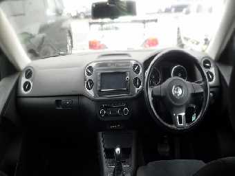 VOLKSWAGEN TIGUAN 2014 Image 6