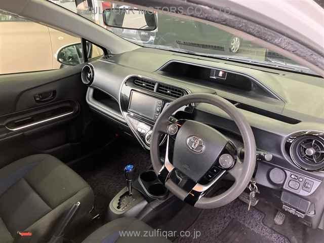 TOYOTA AQUA 2019 Image 3