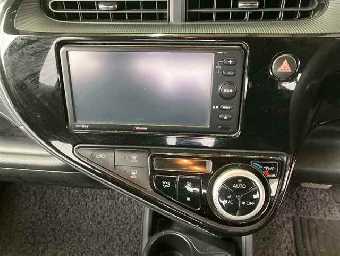 TOYOTA AQUA 2019 Image 6