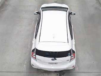 TOYOTA AQUA 2019 Image 10