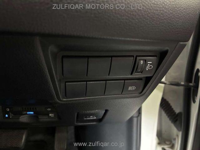 TOYOTA YARIS 2020 Image 12