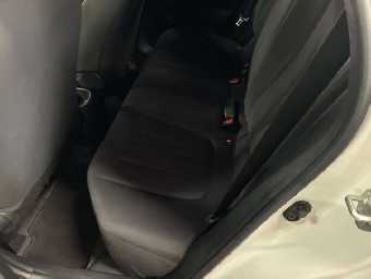 TOYOTA YARIS 2020 Image 14