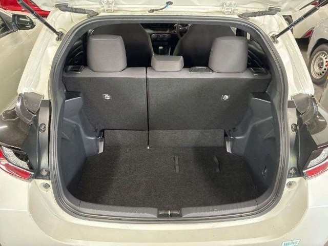 TOYOTA YARIS 2020 Image 21