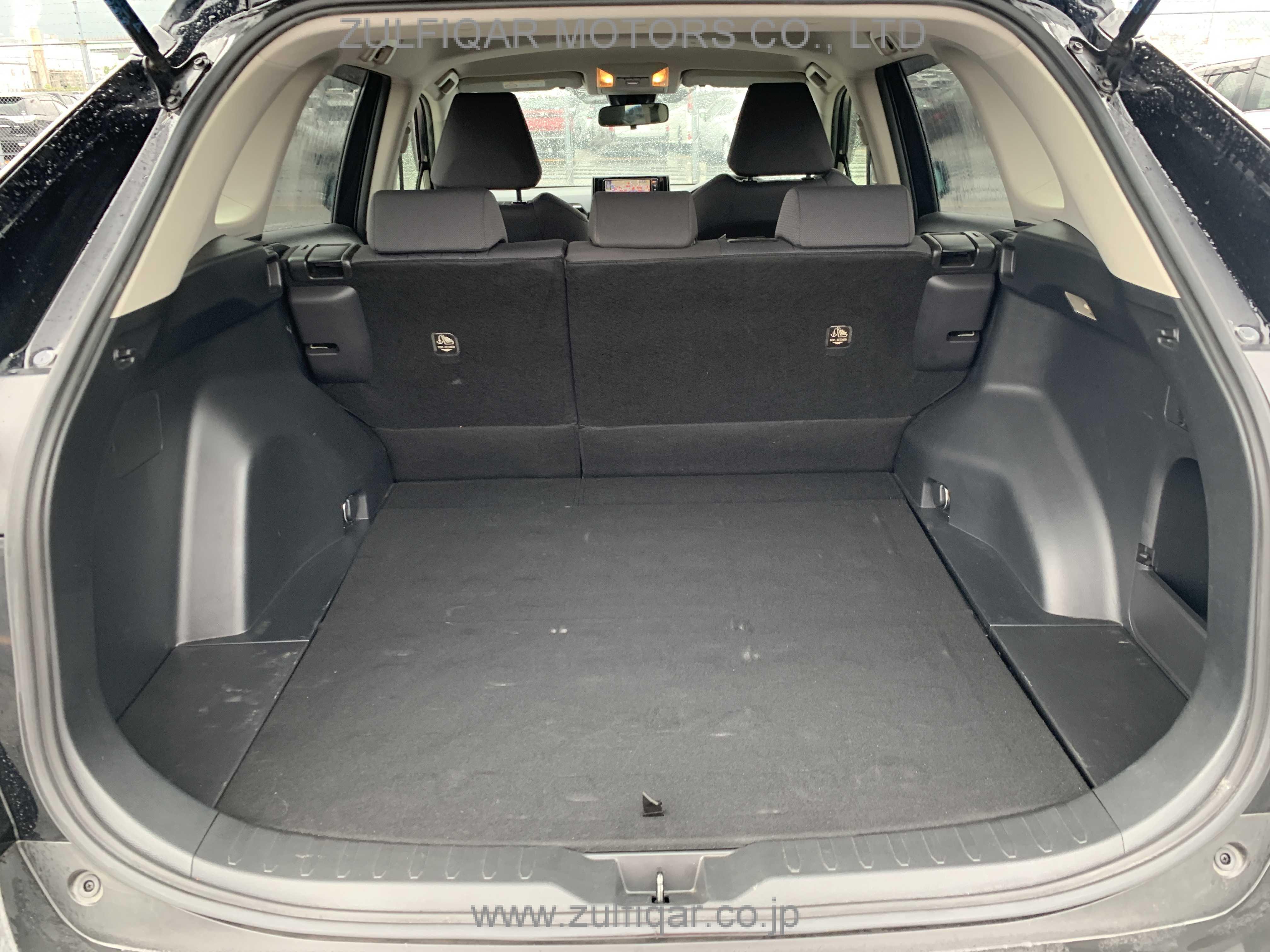 TOYOTA RAV-4 2020 Image 12
