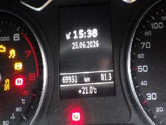 AUDI A3 2015 Image 9