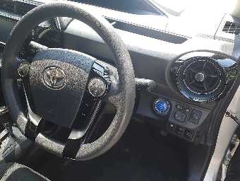 TOYOTA AQUA 2019 Image 9