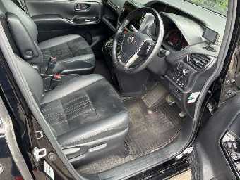 TOYOTA ESQUIRE 2019 Image 7