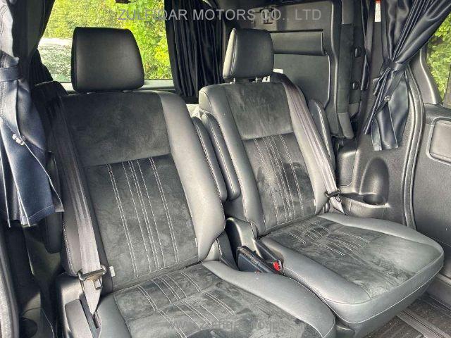 TOYOTA ESQUIRE 2019 Image 9