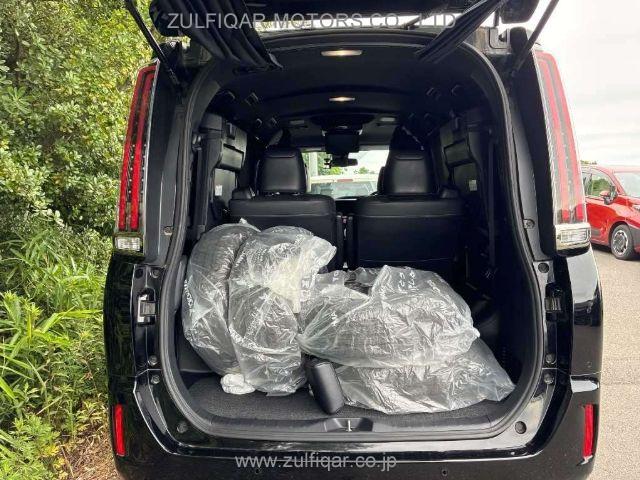 TOYOTA ESQUIRE 2019 Image 10