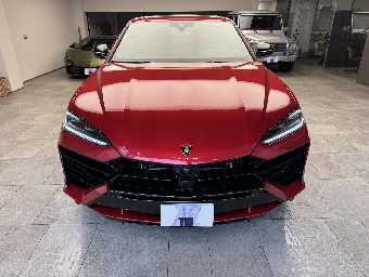 LAMBORGHINI URUS 2025 Image 2
