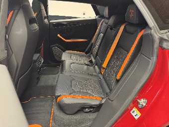 LAMBORGHINI URUS 2025 Image 14
