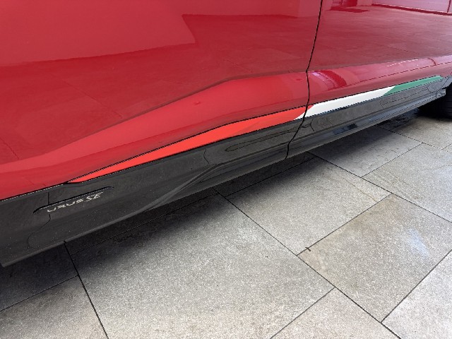 LAMBORGHINI URUS 2025 Image 42