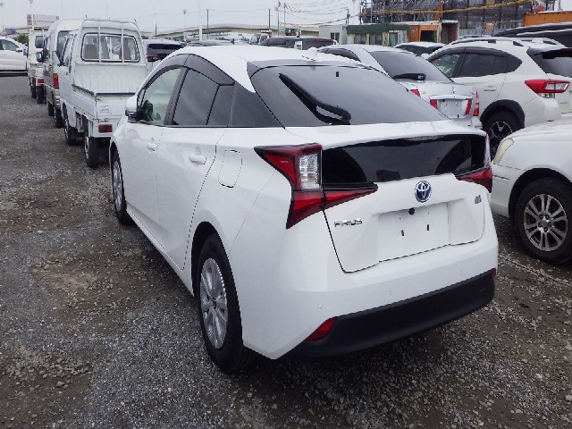 TOYOTA PRIUS 2022 Image 21