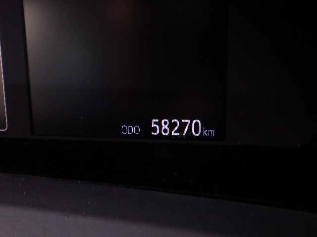 TOYOTA PRIUS 2022 Image 26