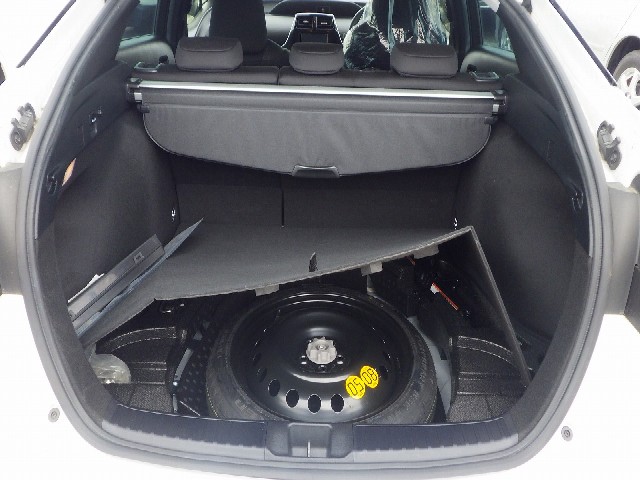 TOYOTA PRIUS 2022 Image 30