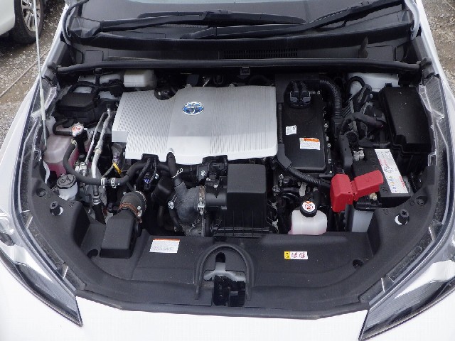 TOYOTA PRIUS 2022 Image 35