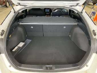 TOYOTA PRIUS 2022 Image 9