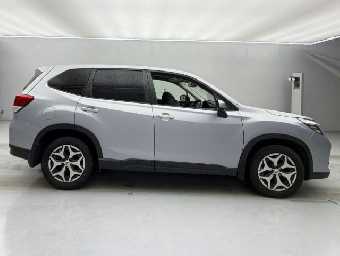SUBARU FORESTER 2019 Image 6
