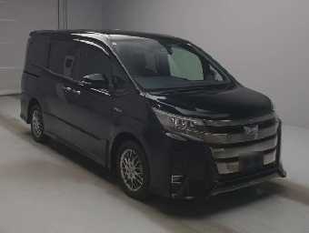 TOYOTA NOAH 2019 Image 3