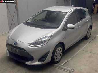 TOYOTA AQUA 2019 Image 1