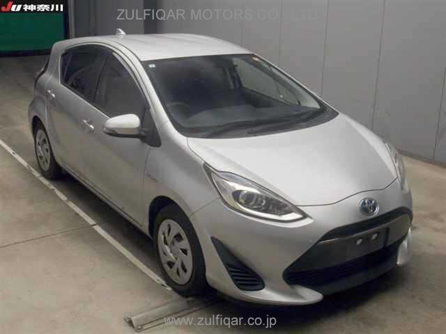 TOYOTA AQUA 2019 Image 2