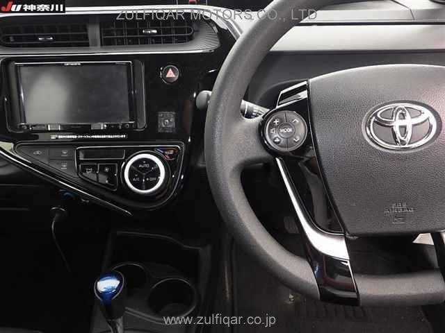 TOYOTA AQUA 2019 Image 6