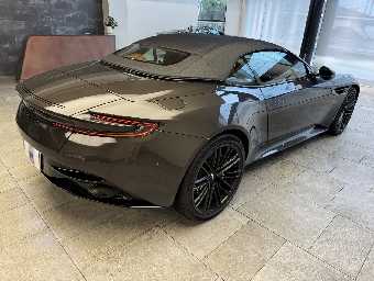 ASTON MARTIN DB12 2025 Image 13