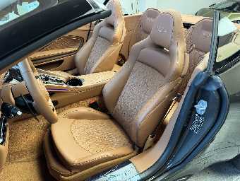 ASTON MARTIN DB12 2025 Image 19